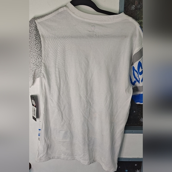 NFL LA Chargers Logo T-Shirt NWT - Picture 2 of 4